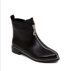 NWOB Ninety Union Zippy Bootie US 9